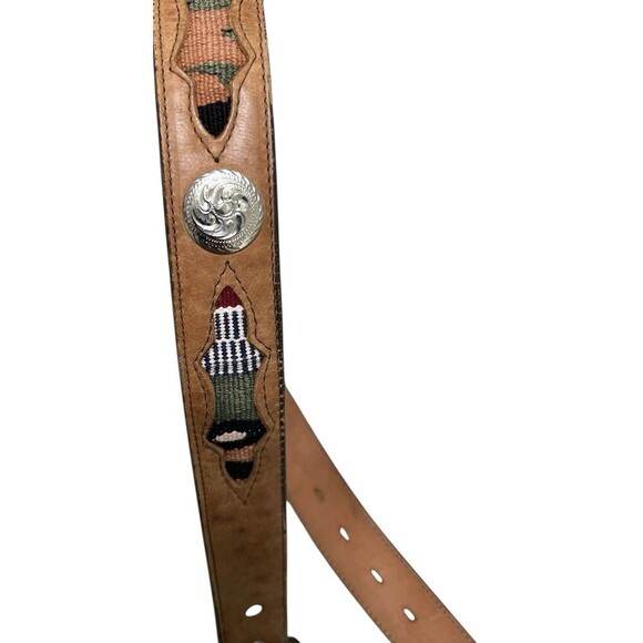 Circle Y of Yoakum Brown & Silver Medallion Western Leather Belt Size 36 USA - Picture 2 of 8